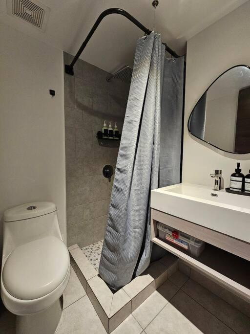 Apartamento Modern & 2br W Pool & Gym Prime Location