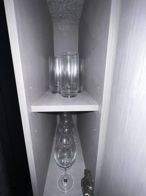 Modern & 2br W Pool & Gym Prime Location Apartamento *