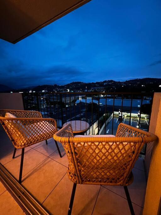 Apartamento Modern & 2br W Pool & Gym Prime Location