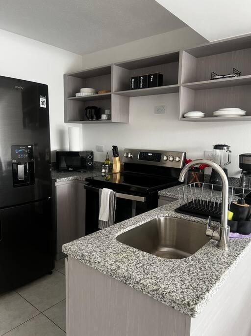 Apartamento Modern & 2br W Pool & Gym Prime Location San Salvador